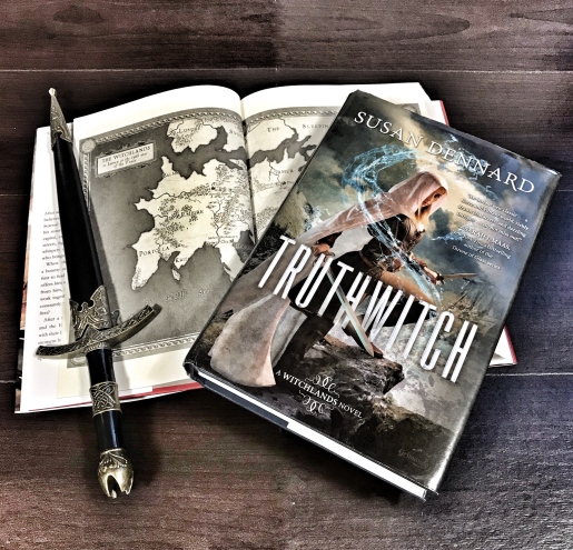 Truthwitch by Susan Dennard Book Review